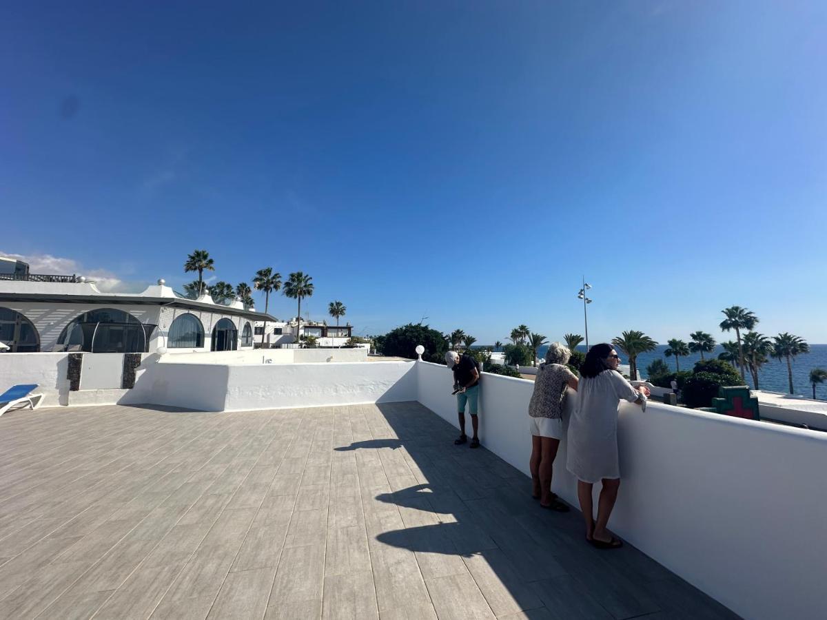 Sea View With Direct Access To Boulevard Puerto del Carmen  Buitenkant foto