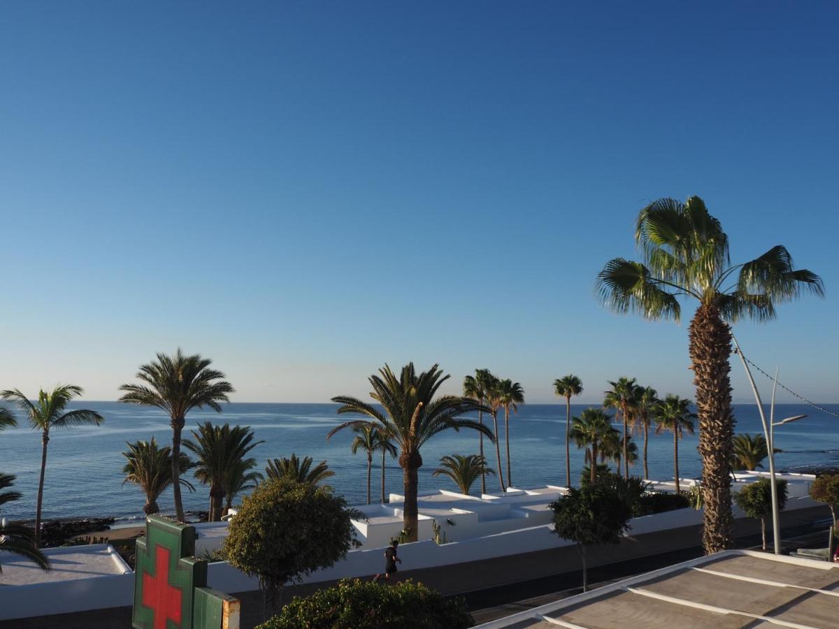 Sea View With Direct Access To Boulevard Puerto del Carmen  Buitenkant foto