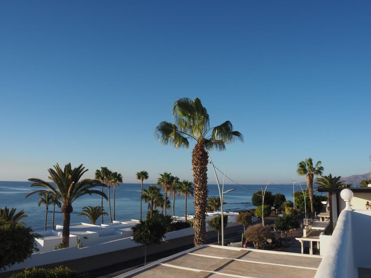 Sea View With Direct Access To Boulevard Puerto del Carmen  Buitenkant foto